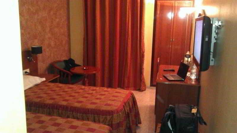 Hotel El Kenz Sétif Esterno foto